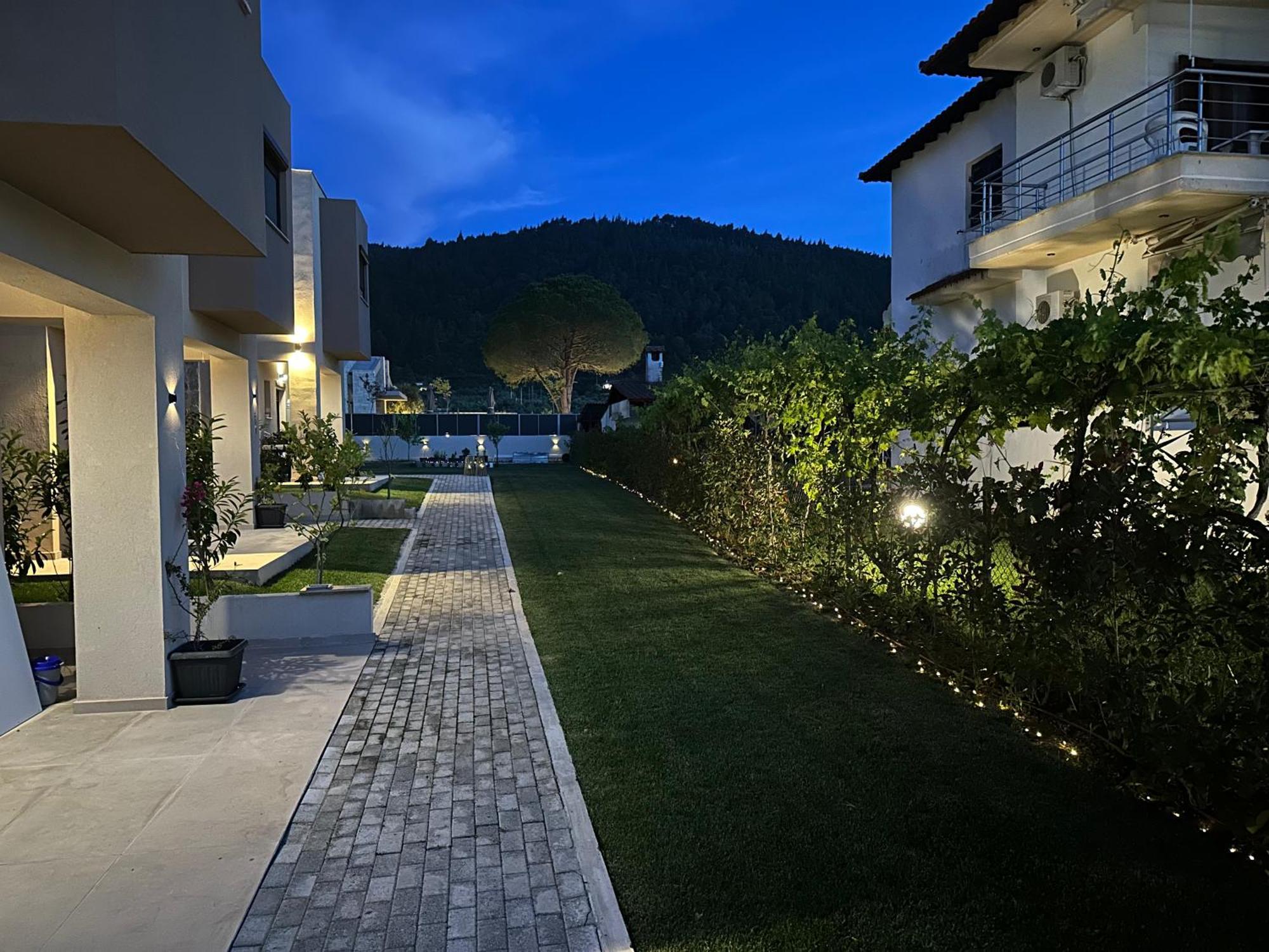 Limoncello Villas 보우르보우로우 외부 사진